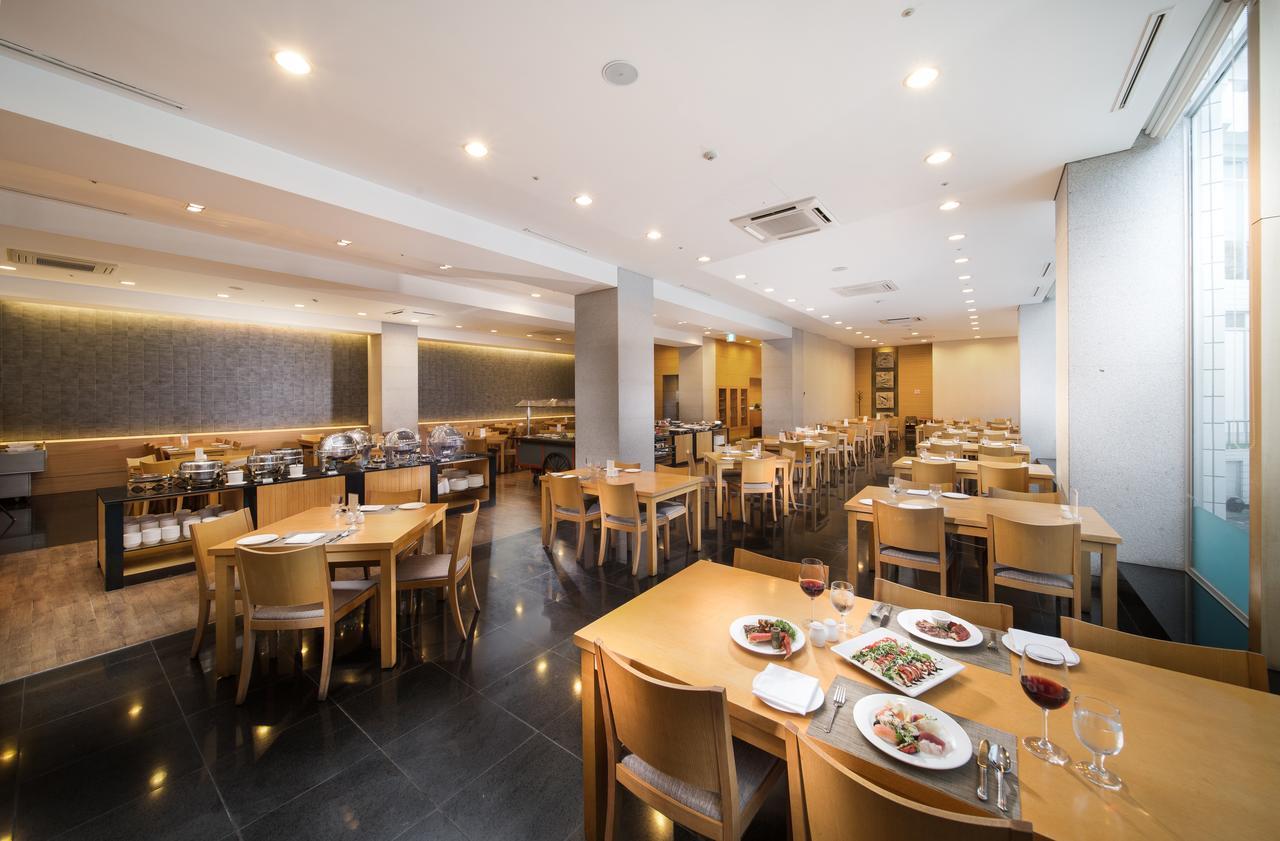 Seogwipo Kal Hotel Εξωτερικό φωτογραφία Restaurant
